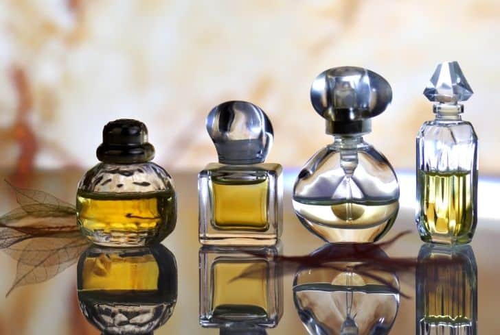 Advantages of buying empty perfume bottles