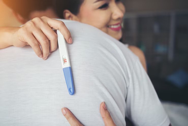 7 Signs Your Pregnancy Test Is Positive